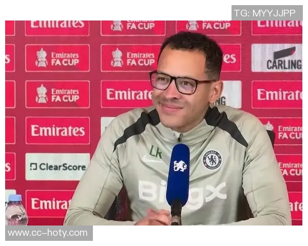 罗塞尼尔回忆曼联往事期望球队重现92班辉煌成就