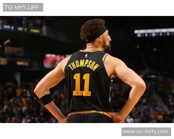 克莱状态回暖近5场场均17分三分命中率高达478展现佛光微现之势